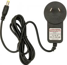 Photograph of Battery Charger for Cleanskin Duo 2200 Lumen bicycle light - Model number location
